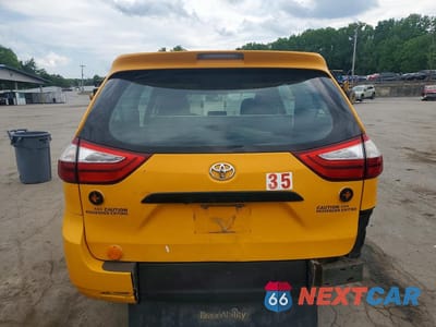 Zdjęcie 6 z 13 samochodu: 2017 TOYOTA SIENNA L 7-PASSENGER VIN:5TDZZ3DC2HS858730 - miniatura