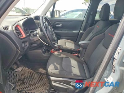 Zdjęcie 7 z 13 samochodu: 2016 JEEP RENEGADE TRAILHAWK VIN:ZACCJBCTXGPD92775 - miniatura