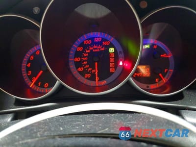 Zdjęcie 9 z 12 samochodu: 2008 MAZDA 3 HATCHBACK VIN:JM1BK343681813325 - miniatura