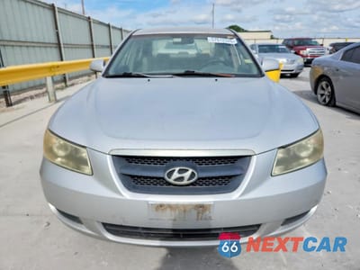 Piąte zdjęcie samochodu w środku: 2006 HYUNDAI SONATA GL VIN:5NPET46C26H099356 - miniatura