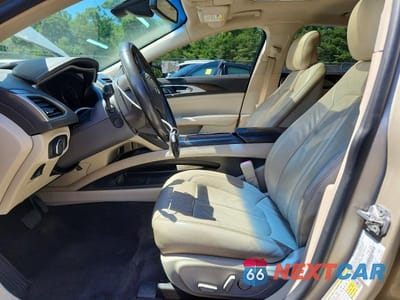 Zdjęcie 7 z 12 samochodu: 2017 LINCOLN MKZ SELECT VIN:3LN6L5C94HR608068 - miniatura