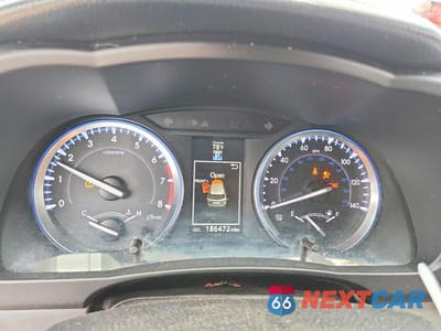 Zdjęcie 9 z 14 samochodu: 2016 TOYOTA HIGHLANDER XLE VIN:5TDJKRFH5GS261597 - miniatura