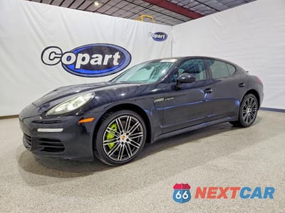 2015 PORSCHE PANAMERA SE HYBRID WP0AD2A78FL040849 - główne zdjęcie licytacji z USA - miniatura