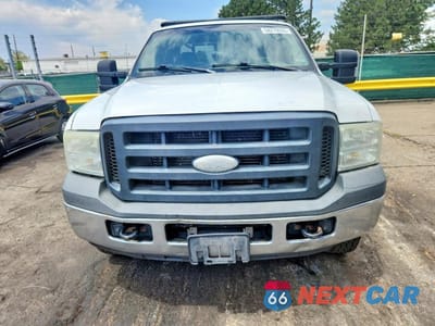 Piąte zdjęcie samochodu w środku: 2006 FORD F250 SUPER DUTY VIN:1FTSX21546ED27927 - miniatura