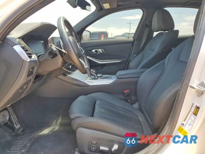 Zdjęcie 7 z 13 samochodu: 2019 BMW 330I VIN:WBA5R1C53KAK11065 - miniatura