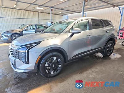 2026 KIA SPORTAGE LX KNDPUCDF1T7455440 - główne zdjęcie licytacji z USA - miniatura