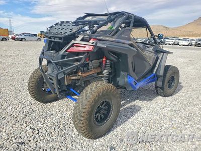 Czwarte zdjęcie samochodu z boku: 2022 POLARIS RZR UTILITY VEHICLE VIN:3NSMAD927NF349786 - miniatura
