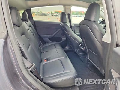 Zdjęcie 9 z 11 samochodu: 2023 TESLA MODEL Y VIN:7SAYGDEE6PF866794 - miniatura