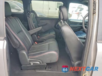 Zdjęcie 11 z 13 samochodu: 2018 DODGE GRAND CARAVAN GT VIN:2C4RDGEG5JR201491 - miniatura