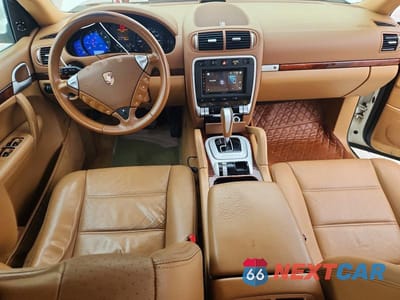 Zdjęcie 8 z 13 samochodu: 2009 PORSCHE CAYENNE VIN:WP1AA29P59LA08697 - miniatura
