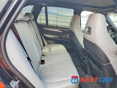 Zdjęcie 10 z 12 samochodu: 2018 BMW X5 M VIN:5YMKT6C58J0X21136 - miniatura
