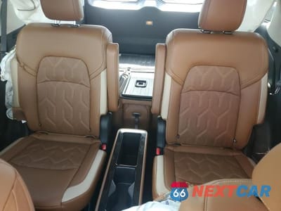Zdjęcie 10 z 13 samochodu: 2026 NISSAN PATHFINDER PLATINUM VIN:5N1DR3DV2TC223928 - miniatura