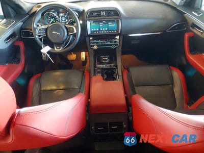 Zdjęcie 8 z 13 samochodu: 2019 JAGUAR F-PACE S VIN:SADCM2FV3KA616308 - miniatura