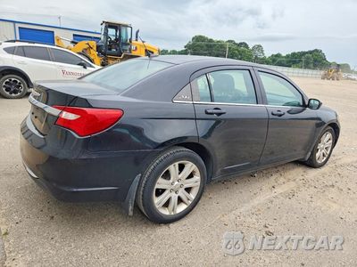 Trzecie zdjęcie samochodu z tyłu: 2013 CHRYSLER 200 TOURING VIN:1C3CCBBB5DN598176 - miniatura