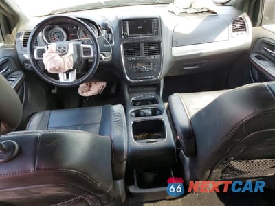 Zdjęcie 8 z 14 samochodu: 2019 DODGE GRAND CARAVAN GT VIN:2C4RDGEG0KR580174 - miniatura