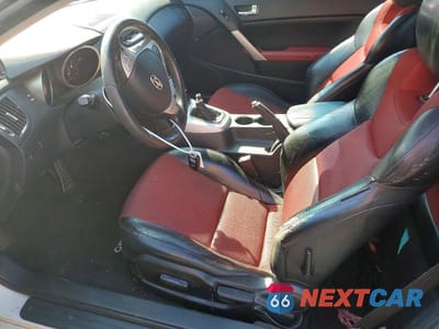 Zdjęcie 7 z 12 samochodu: 2010 HYUNDAI GENESIS COUPE 2.0T VIN:KMHHT6KD6AU013452 - miniatura