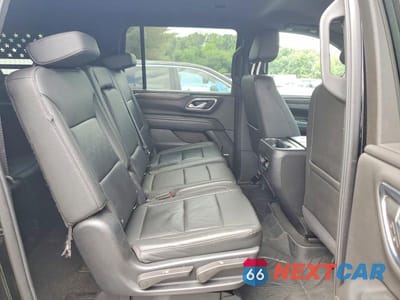 Zdjęcie 11 z 13 samochodu: 2022 CHEVROLET SUBURBAN K1500 Z71 VIN:1GNSKDKD7NR121483 - miniatura