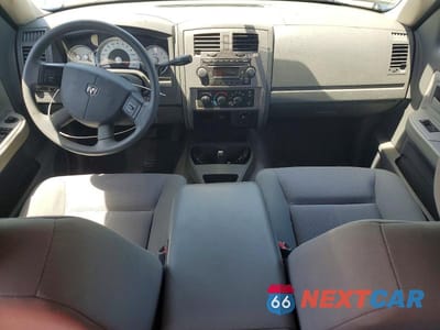 Zdjęcie 8 z 12 samochodu: 2006 DODGE DAKOTA VIN:1D7HW48N76S502001 - miniatura