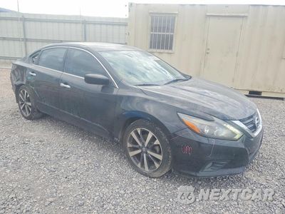 Czwarte zdjęcie samochodu z boku: 2017 NISSAN ALTIMA 2.5 SR VIN:1N4AL3AP6HC117588 - miniatura