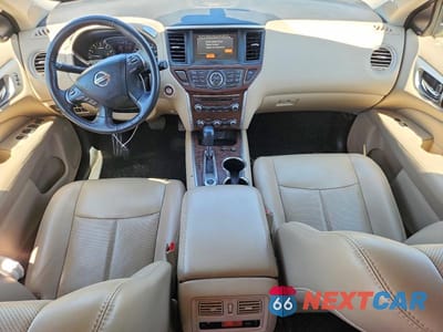 Zdjęcie 8 z 12 samochodu: 2020 NISSAN PATHFINDER PLATINUM VIN:5N1DR2DM0LC622533 - miniatura