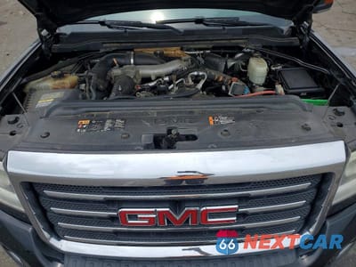 Zdjęcie 11 z 12 samochodu: 2016 GMC SIERRA K2500 SLT VIN:1GT12TE87GF238918 - miniatura