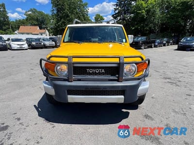 Piąte zdjęcie samochodu w środku: 2007 TOYOTA FJ CRUISER BASE VIN:JTEBU11F470029965 - miniatura