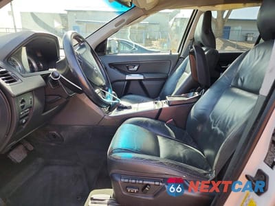 Zdjęcie 7 z 13 samochodu: 2013 VOLVO XC90 3.2 VIN:YV4952CY1D1647798 - miniatura