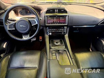 Zdjęcie 9 z 10 samochodu: 2019 JAGUAR F-PACE PRESTIGE VIN:SADCK2GX2KA601028 - miniatura