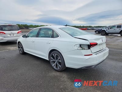 Drugie zdjęcie samochodu z przodu: 2021 VOLKSWAGEN PASSAT SE VIN:1VWSA7A32MC006195 - miniatura