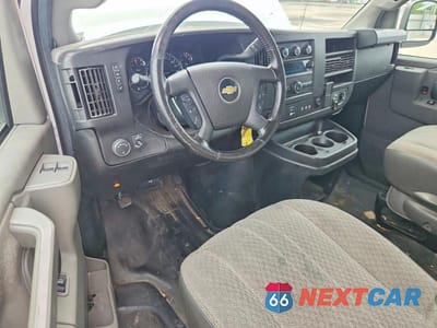 Zdjęcie 8 z 13 samochodu: 2022 CHEVROLET EXPRESS DELIVERY TRUCK VIN:1GB0GSF76N1172762 - miniatura