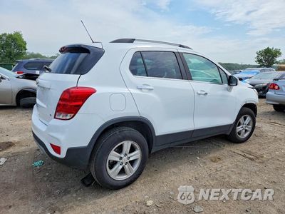 Trzecie zdjęcie samochodu z tyłu: 2019 CHEVROLET TRAX 1LT VIN:KL7CJPSB3KB831840 - miniatura
