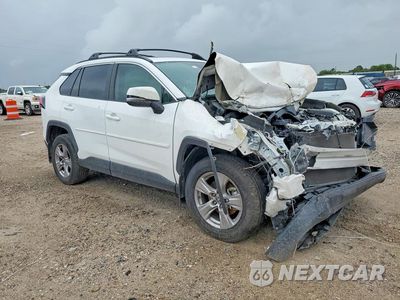 Czwarte zdjęcie samochodu z boku: 2022 TOYOTA RAV4 XLE VIN:2T3W1RFV2NC201577 - miniatura