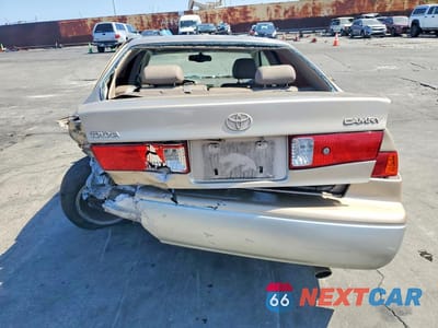 Zdjęcie 6 z 12 samochodu: 2001 TOYOTA CAMRY LE V6 VIN:JT2BF22K010310113 - miniatura
