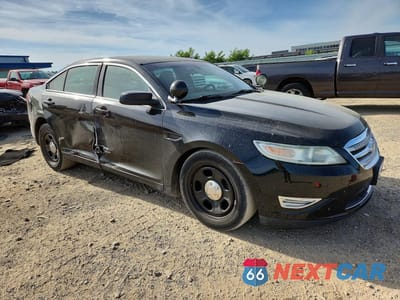 Czwarte zdjęcie samochodu z boku: 2018 FORD TAURUS POLICE INTERCEPTOR VIN:1FAHP2MK9JG117628 - miniatura