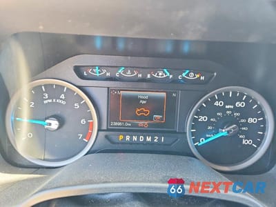 Zdjęcie 9 z 12 samochodu: 2018 FORD F-250 VIN:1FT7X2B63JEC66415 - miniatura