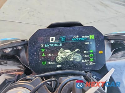 Zdjęcie 7 z 9 samochodu: 2023 BMW S 1000 RR VIN:WB10E6306P6H80464 - miniatura