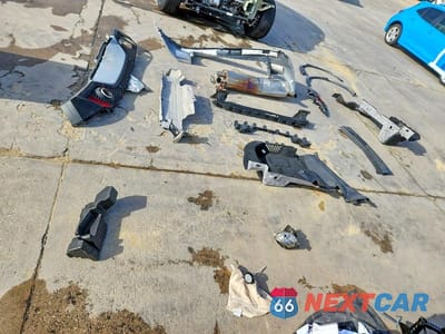 Zdjęcie 12 z 13 samochodu: 2020 JAGUAR E-PACE VIN:SADFK2FX4L1014622 - miniatura