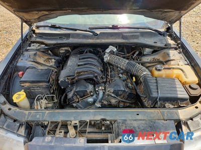Zdjęcie 11 z 12 samochodu: 2008 CHRYSLER 300 LX VIN:2C3LA43R28H107218 - miniatura