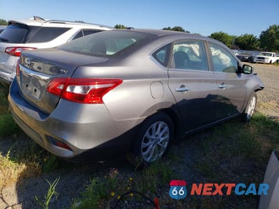 Trzecie zdjęcie samochodu z tyłu: 2019 NISSAN SENTRA SV VIN:3N1AB7AP9KY455203 - miniatura