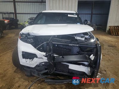 Piąte zdjęcie samochodu w środku: 2024 FORD EXPLORER POLICE INTERCEPTOR VIN:1FM5K8AB1RGA67169 - miniatura