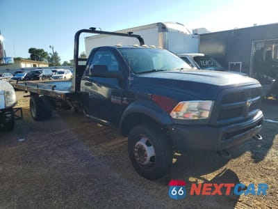 Czwarte zdjęcie samochodu z boku: 2018 RAM 5500 VIN:3C7WRNDL0JG212995 - miniatura