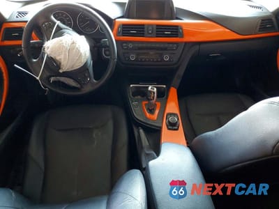 Zdjęcie 8 z 12 samochodu: 2015 BMW 320 I VIN:WBA3B1C53FK140204 - miniatura