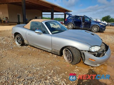 Czwarte zdjęcie samochodu z boku: 2001 MAZDA MX-5 MIATA BASE VIN:JM1NB353710215882 - miniatura