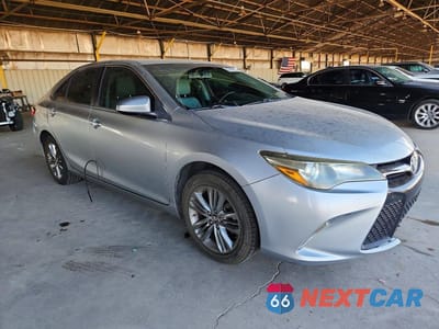 Czwarte zdjęcie samochodu z boku: 2017 TOYOTA CAMRY SE VIN:4T1BF1FK3HU313405 - miniatura