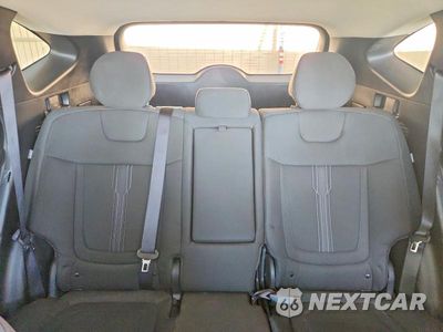 Zdjęcie 10 z 13 samochodu: 2025 HYUNDAI TUCSON SEL VIN:5NMJB3DE1SH509118 - miniatura