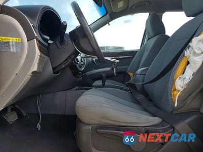 Zdjęcie 7 z 12 samochodu: 2012 HYUNDAI SANTA FE GLS VIN:5XYZG3AB4CG102033 - miniatura