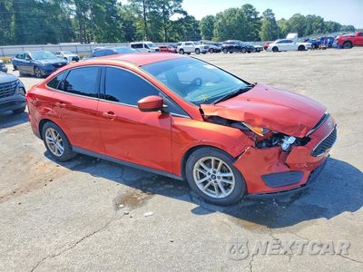 Czwarte zdjęcie samochodu z boku: 2018 FORD FOCUS SE VIN:1FADP3FE0JL281854 - miniatura