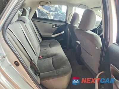 Zdjęcie 10 z 12 samochodu: 2014 TOYOTA PRIUS THREE VIN:JTDKN3DU9E0363302 - miniatura