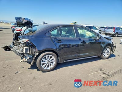 Trzecie zdjęcie samochodu z tyłu: 2024 TOYOTA COROLLA HYBRID LE VIN:JTDBCMFE5R3056246 - miniatura