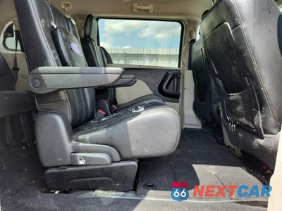 Zdjęcie 11 z 13 samochodu: 2011 CHRYSLER TOWN & COUNTRY TOURING L VIN:2A4RR8DG2BR799043 - miniatura